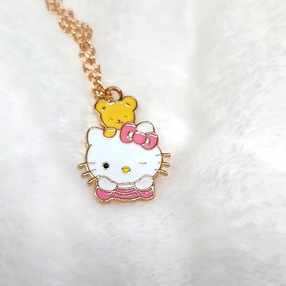 Sanrio Other - 😻 Hello Kitty Teddy Bear 🧸 💖 necklace